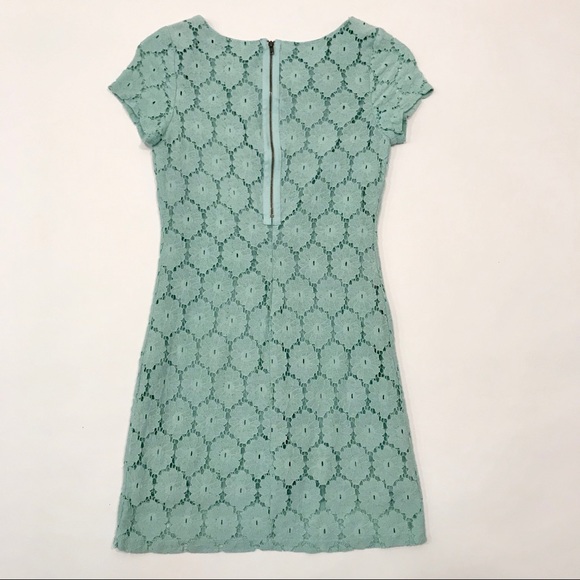 Xhilaration Lace Dress - Picture 4 of 5